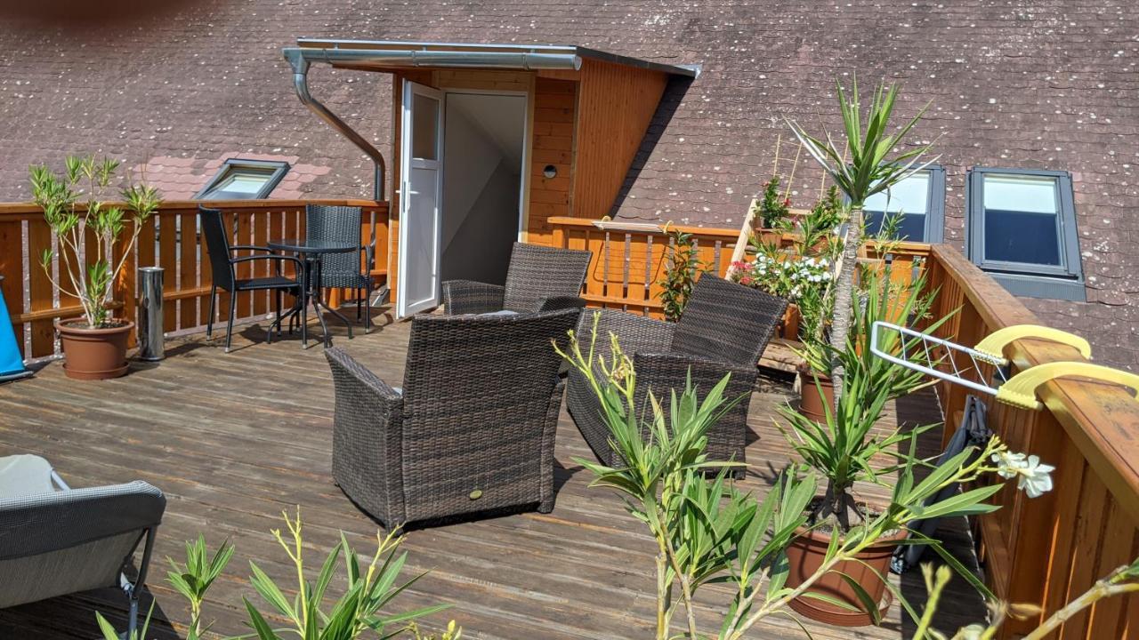 Bed and Breakfast Margaréta Étterem Panzió Balatonberény Esterno foto