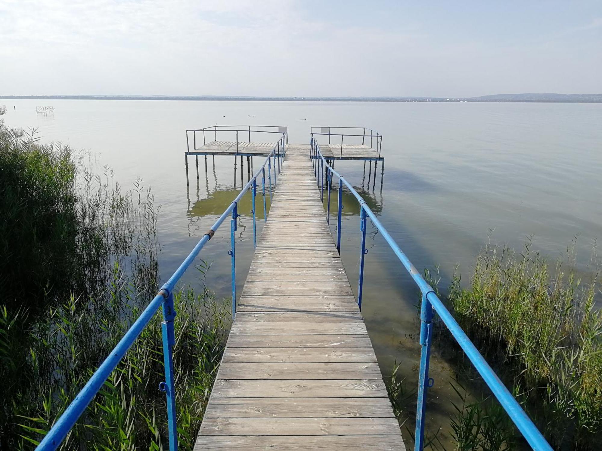 Bed and Breakfast Margaréta Étterem Panzió Balatonberény Esterno foto